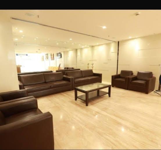 Hotel-S-Park Khammam 外观 照片